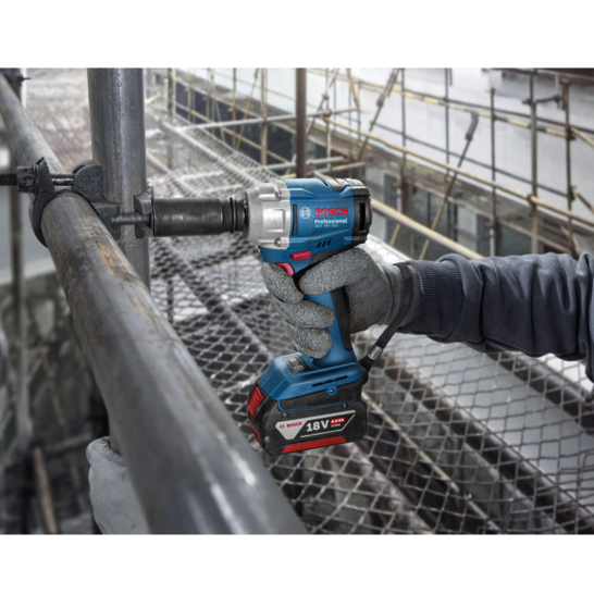 BOSCH GDS18V-350 PRO Cordless Impact Wrench | Brushless Motor | Small Head High Torque