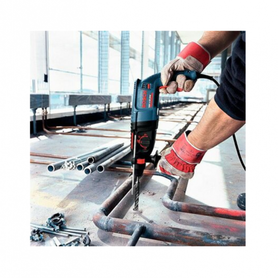 BOSCH GBH 2-26DRE Professional Rotary Hammer with SDS Plus. 800W.