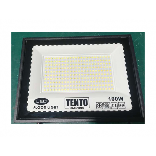TENTO LED Flood Light 100W 9000Lumens | IP66 Outdoor Use |1.5M Wire Cable
