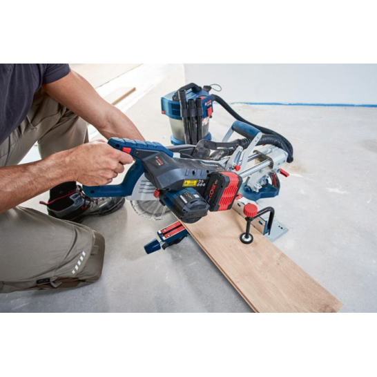 BOSCH GCM 18V-216 Professional Cordless Mitre Saw 1600W BITURBO (Solo unit)