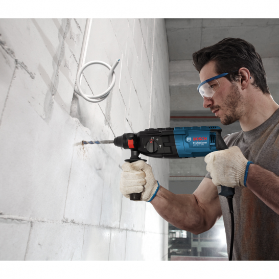 BOSCH GBH 2-24DRE PRO Rotary Hammer With SDS Plus and 790W Motor
