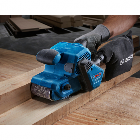 BOSCH GBS 750 Professional Belt Sander with 850W motor power