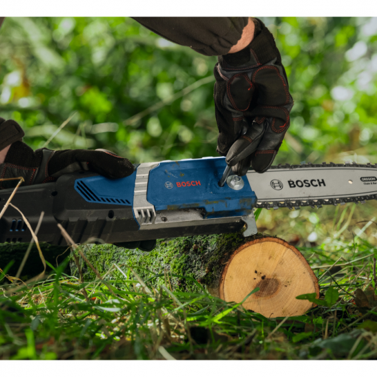 BOSCH GKE 18V-25TP Professional Cordless Telescopic Pruner (Bare Unit)