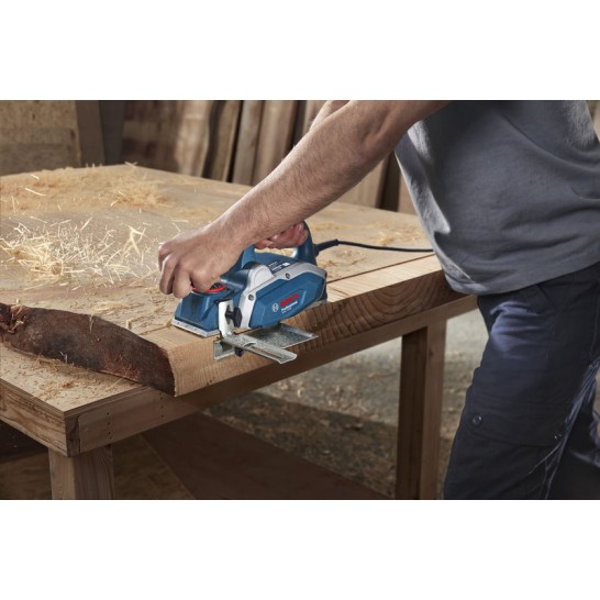 BOSCH GHO 16-82 PRO Portable Planer | Fine Depth Control